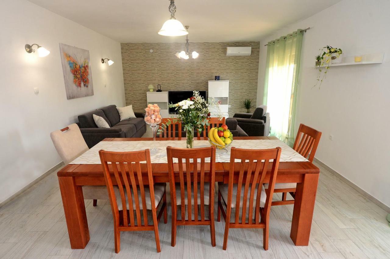 Apartman Adriana Zadar Buitenkant foto